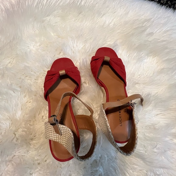 Lucky Brand Red and Tan Women's Sandals - Picture 2 of 7
